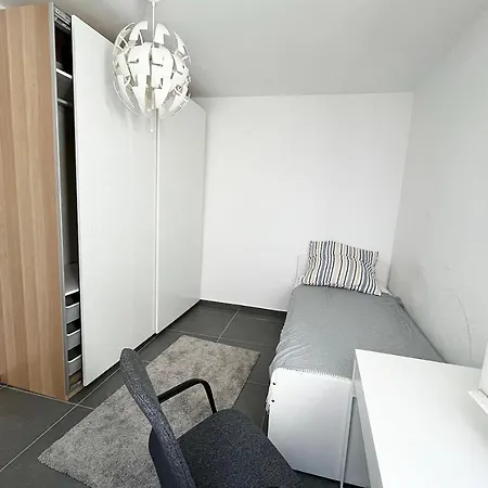 Bungalow With Garden In Apartmán *