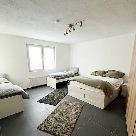 Bungalow With Garden In Leverkusen